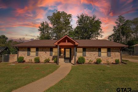 213 Treetop Lane