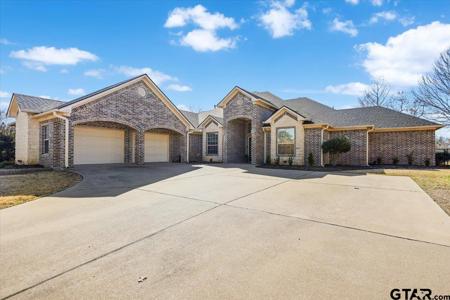 116 Saint Andrews Cir