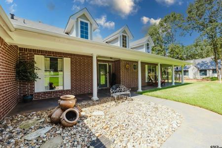 713 County Road 3608