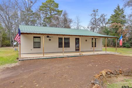 326 Ella Lane