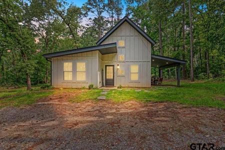 299 SOUTHSHORE DR