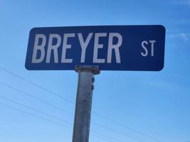 0 Breyer St