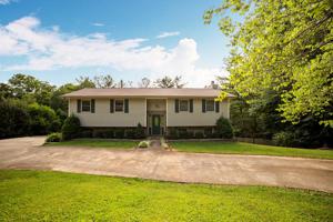 2650 Lake Valley Drive