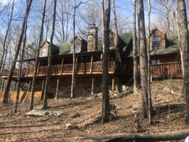 3740 Cherokee Dr