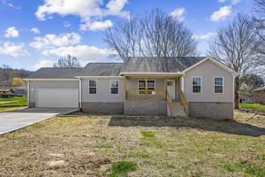 3203 Bayshore Dr