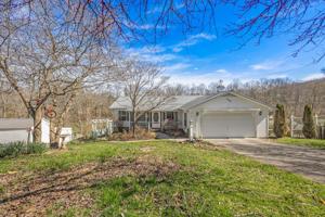 2745 Lake Valley Drive