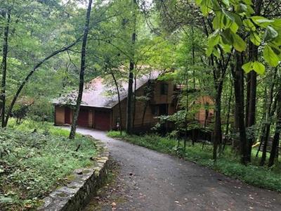 1445 Boone Dr.