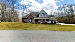 381 Highlands Trail