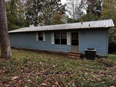 266 Lakeview Terrace