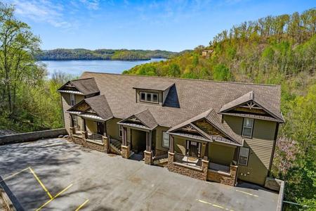 314 Floating Mill Rd