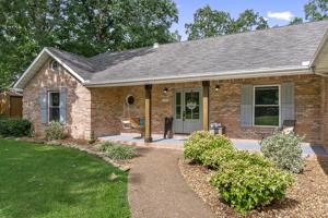 3004 Seminole Loop