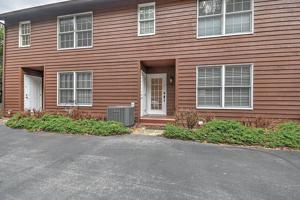 137 Lakeview Terrace  Private Drive
