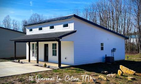 18 Giavonni Ln