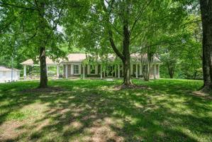 5250 Turney Groce Rd