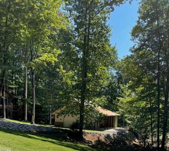 1108 Cherokee Road