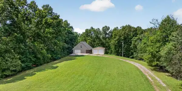 6973 Ashburn Rd