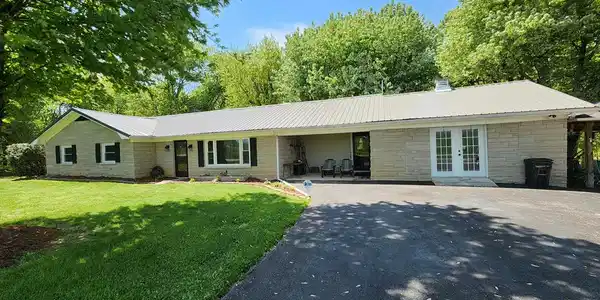676 Wray Ridge Rd