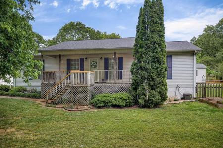 3702 Bartlett Rd