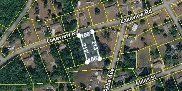 Lakeview Dr