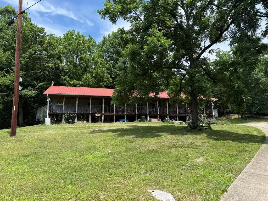 Image 1: Main View