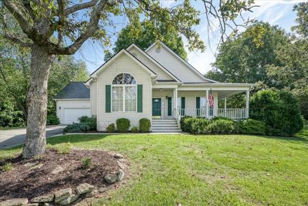 2140 Ona Rd
