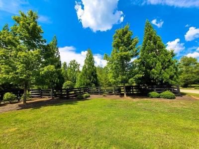 300 Caney View Drive