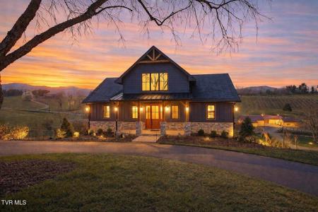 232 Farmhouse Village Trail