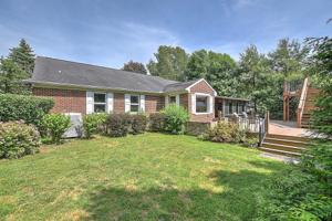 234 BIG OAK DR
