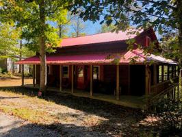 218 Black Oak Ln
