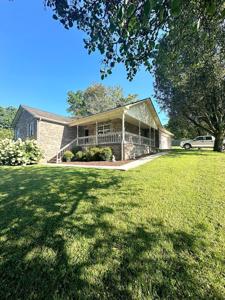 2622 Lake Pointe Drive