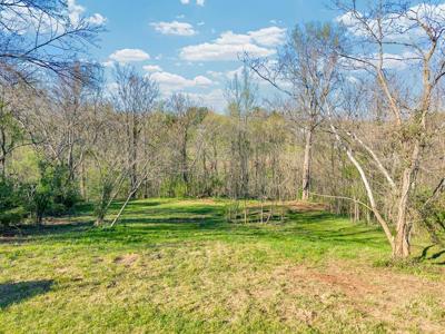 218 N Camp Heights Dr