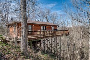 320 Captains Point Rd.
