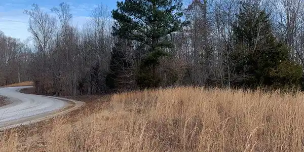 Tract 5 Chestnut Hills Road