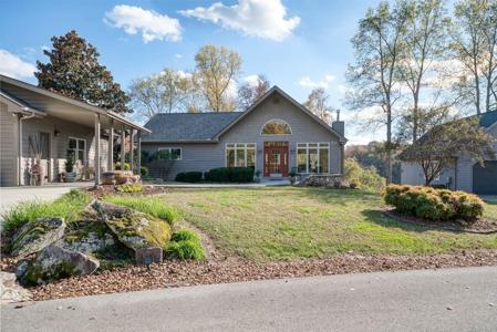 511 Mallard Pointe Dr