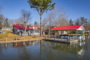 5013 Shoshone Loop