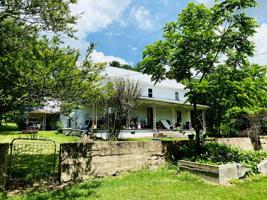 4246 Roan Creek RD