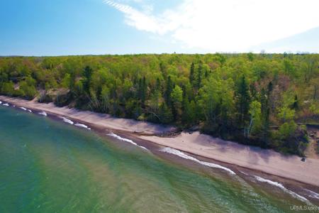 TBD Lakeshore Drive