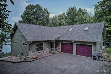 112 Stanley Lake Drive