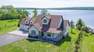 52015 Bootjack Rd
