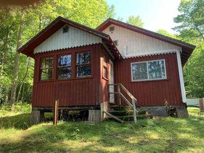11095 East Shore Road