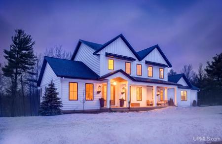 2002 Maple Ridge Drive