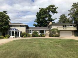 1108 Lake Shore Dr