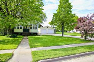 1604 Lake Shore Dr