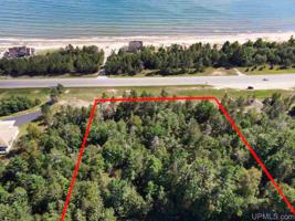 1.82 Acres W US2