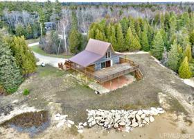 8327 W Hemlock View Tr