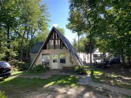 1435N Country Club Dr
