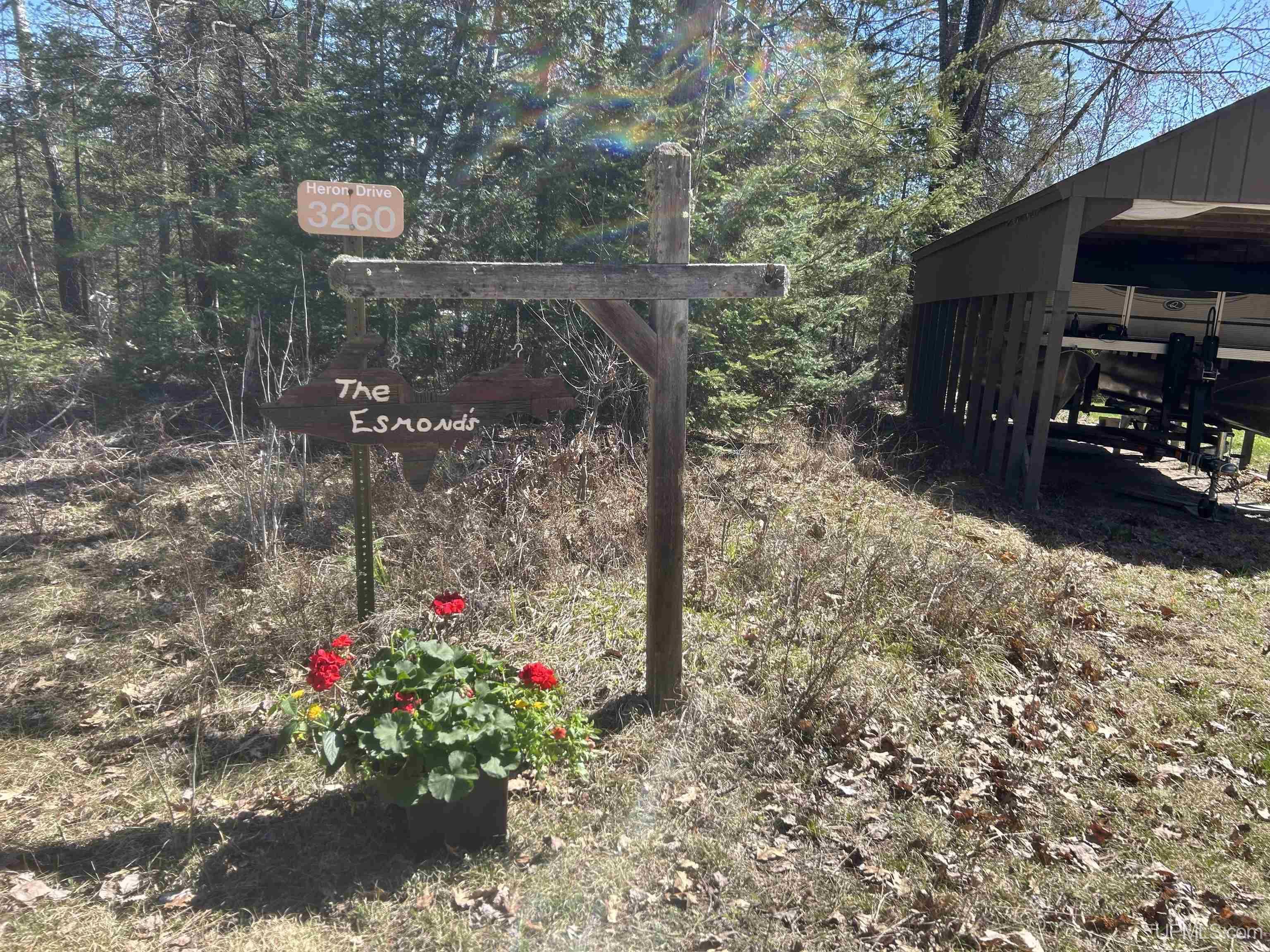 Image 2: end of driveway