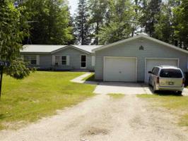 1721 N Wawaushnosh Dr