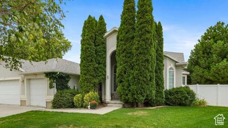 69 E WILDFLOWER CT S