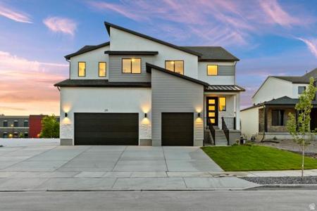 219 N HUSKER LN